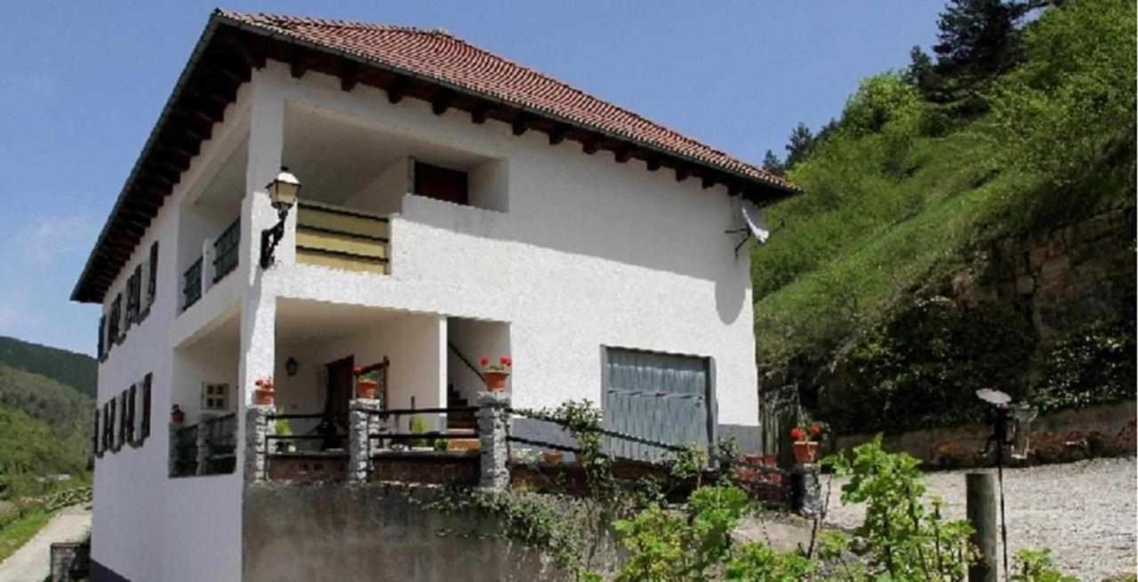 Casa Rural Mantxoalorra Ochagavía Exterior foto